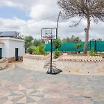 Cubo's Fina & Minigolf Included *