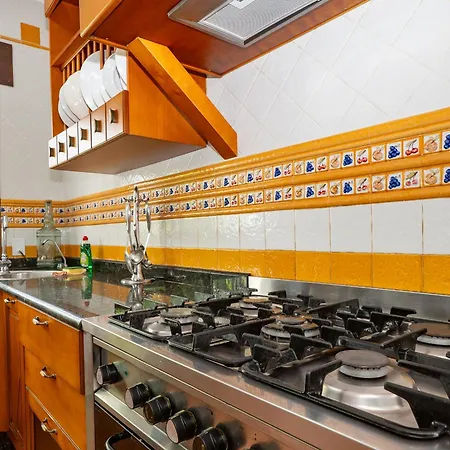 Cubo's Fina & Minigolf Included ヴィラ *